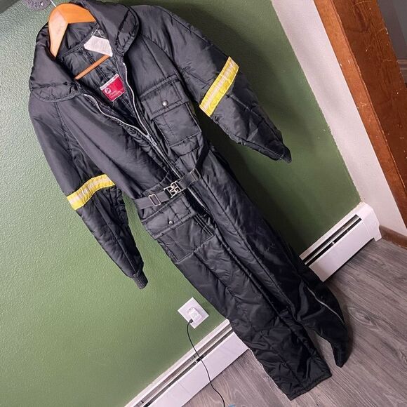 Ladies medium snowsuit size 8-10 vintage black yellow stripe sleeve JC penny - Picture 6 of 6